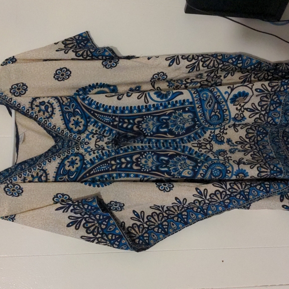 Size XL kurti kurta tunic very beautiful with a lot of colours and designs - Picture 1 of 10